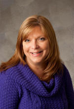 Real Estate Agent Cindy Hansen